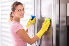 Ways and means to remove scratches on a refrigerator in white, gray and other colors