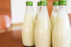 Wat is de houdbaarheid van gesteriliseerde melk?