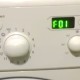 Wat betekent fout F01 op een Indesit-wasmachine, hoe kan ik het probleem oplossen?