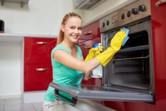 Note to housewives: how to easily and effectively clean the oven in a gas stove