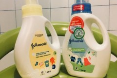 Examen des gels lavants Johnson Baby pour enfants : coût, avis des consommateurs, analogues