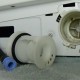 Instruções simples sobre como limpar o filtro de drenagem em uma máquina de lavar Electrolux