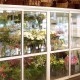 Productos perecederos o las flores se pueden guardar en el frigorífico.