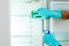 Advice from experienced housewives on how to clean the refrigerator from yellowness outside and inside